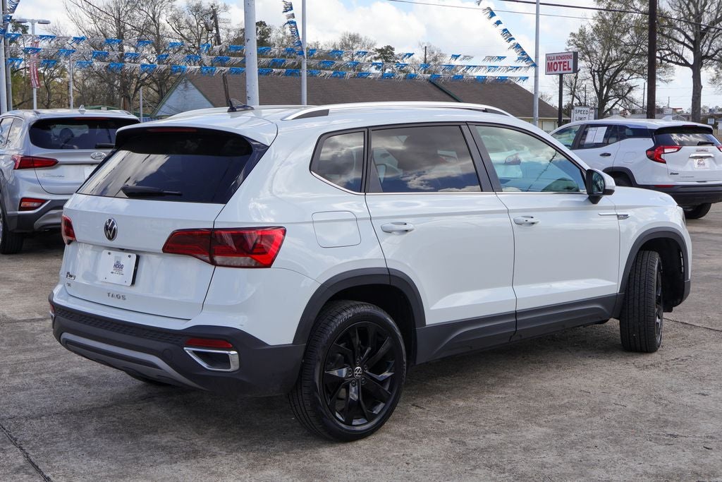2024 Volkswagen Taos 1.5T SE