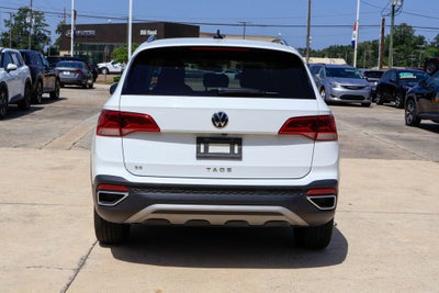 2024 Volkswagen Taos 1.5T SE