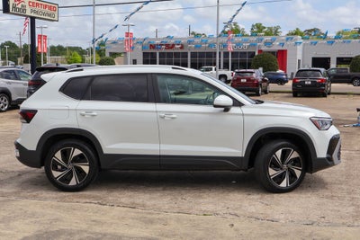 2025 Volkswagen Taos 1.5T SE