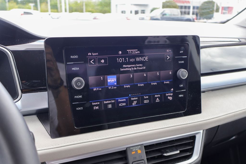 2025 Volkswagen Taos 1.5T SE