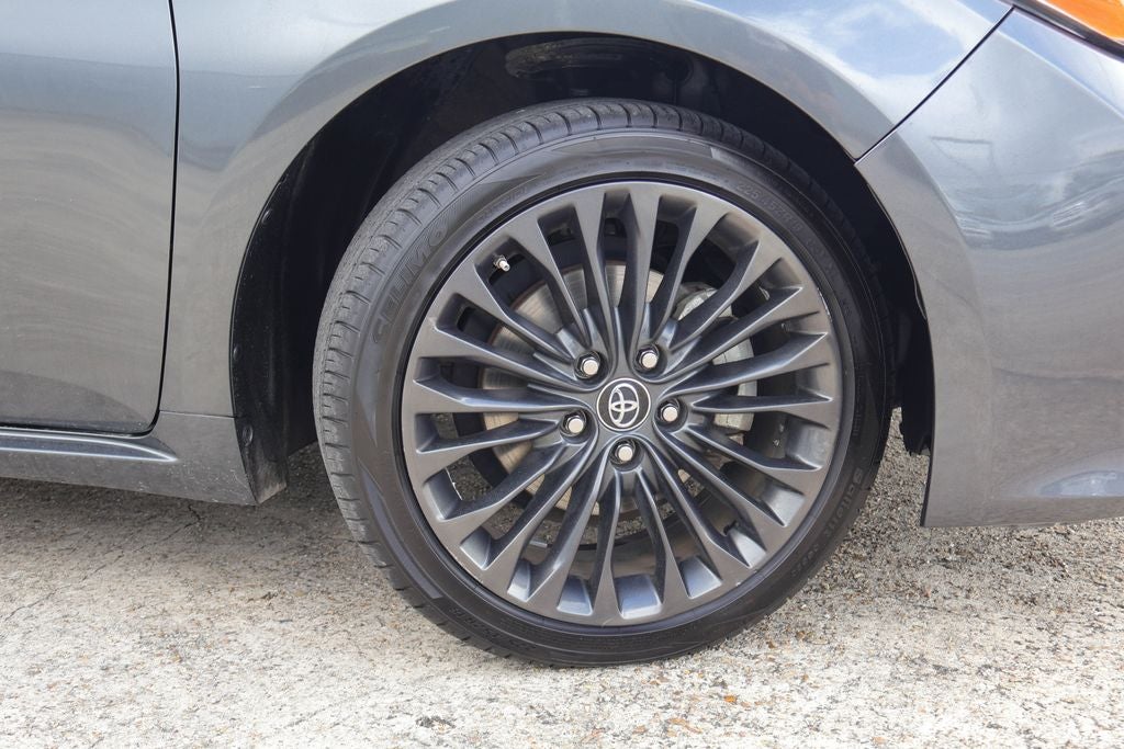 2017 Toyota Avalon Base