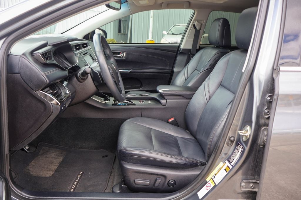 2017 Toyota Avalon Base