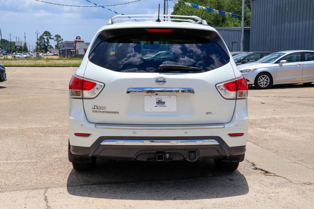 2015 Nissan Pathfinder SL