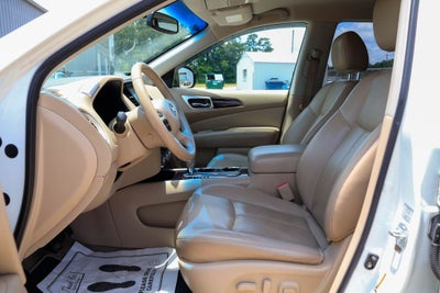 2015 Nissan Pathfinder SL