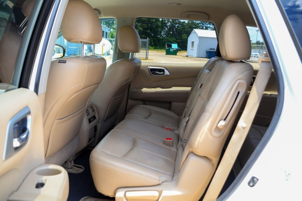 2015 Nissan Pathfinder SL