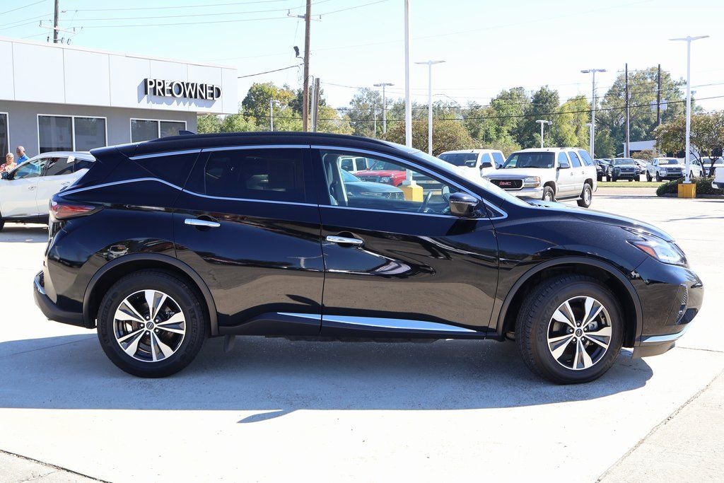 2023 Nissan Murano SV