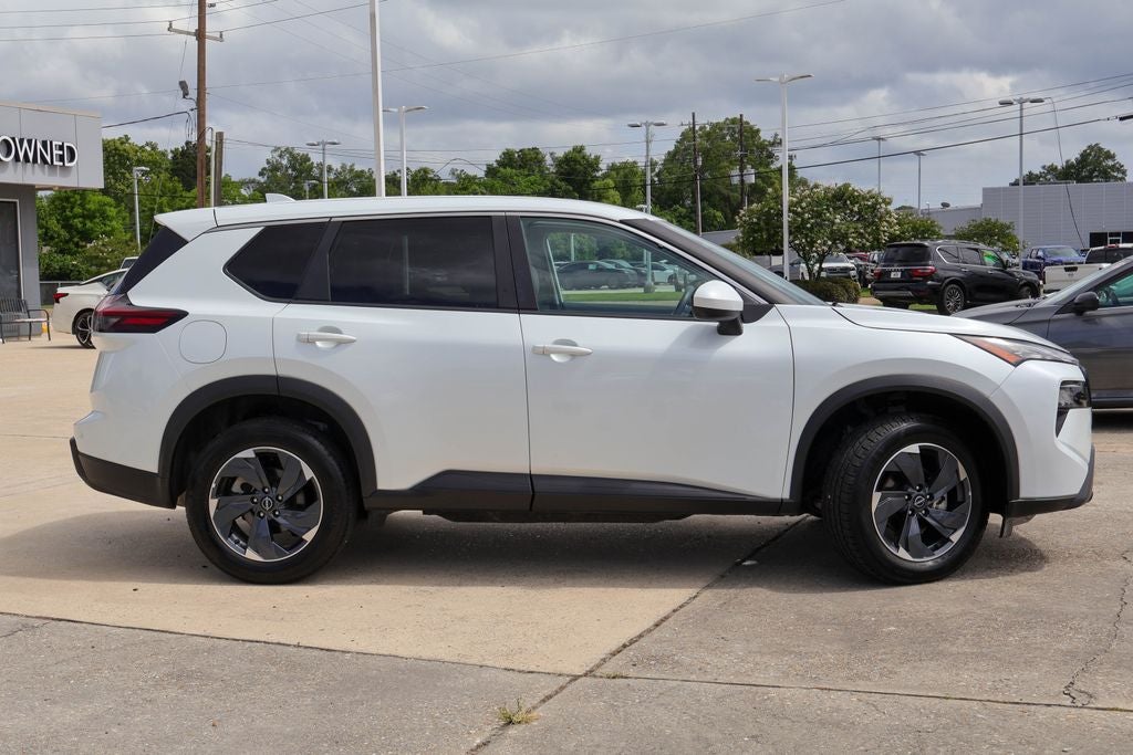 2025 Nissan Rogue SV