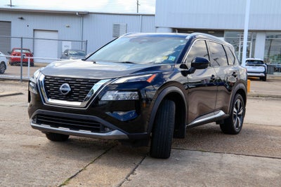 2022 Nissan Rogue SL