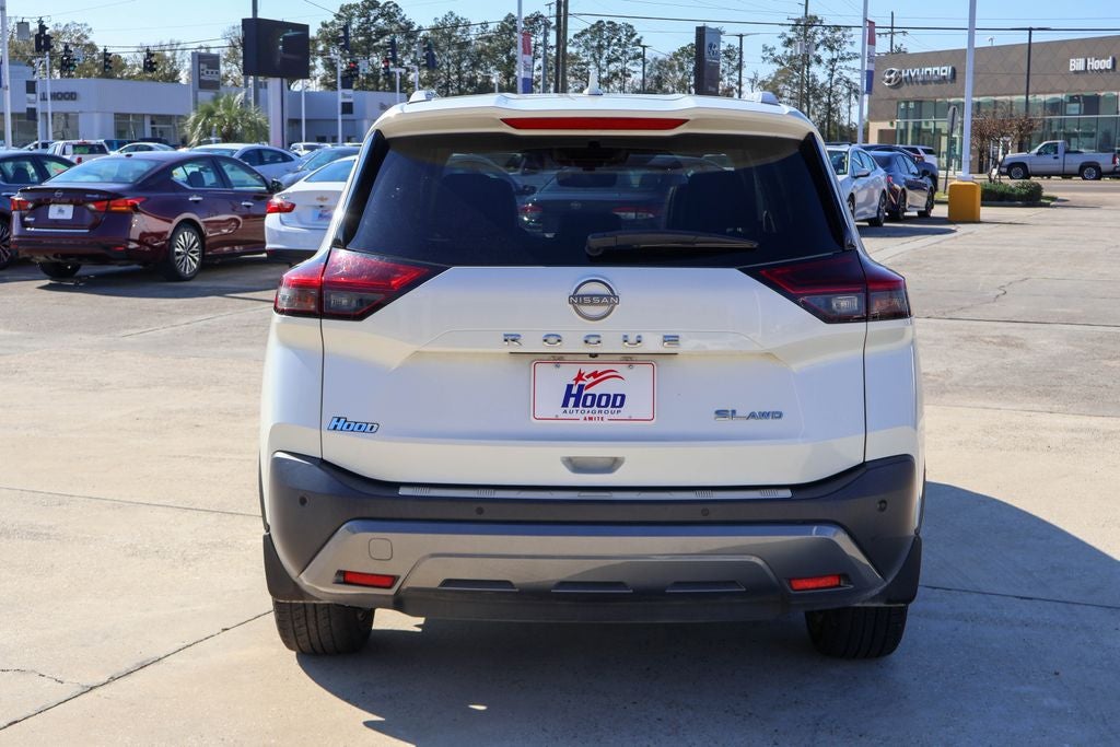 2023 Nissan Rogue SL