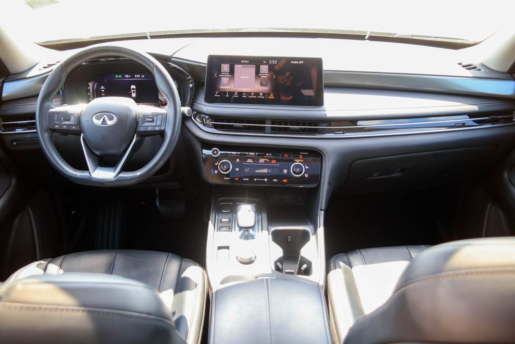 2023 INFINITI QX60 LUXE