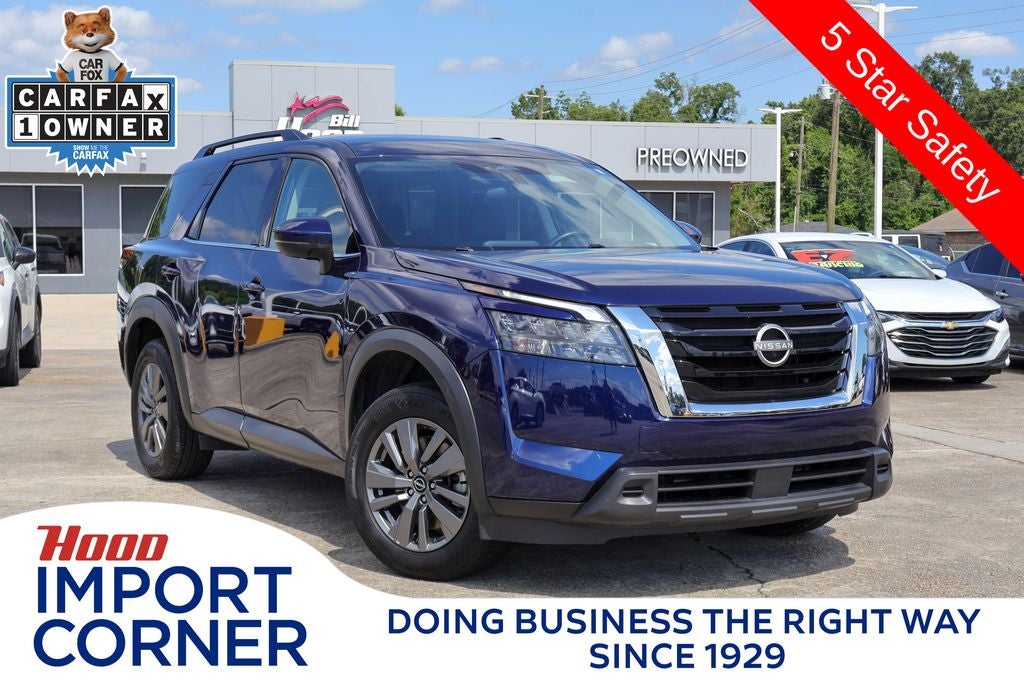 2025 Nissan Pathfinder SV