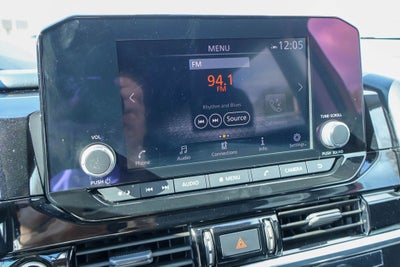 2023 Nissan Pathfinder SV