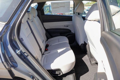 2026 Hyundai TUCSON SE FWD