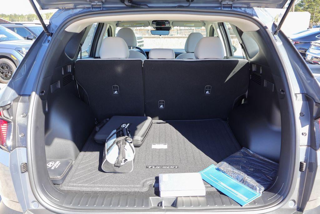 2026 Hyundai TUCSON SE FWD