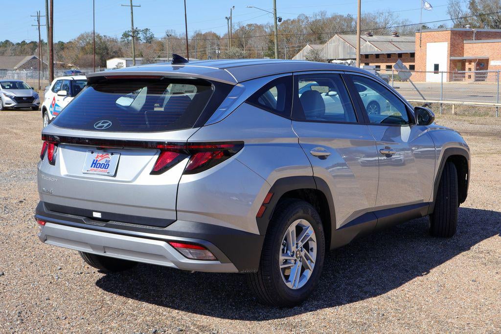 2026 Hyundai TUCSON SE FWD
