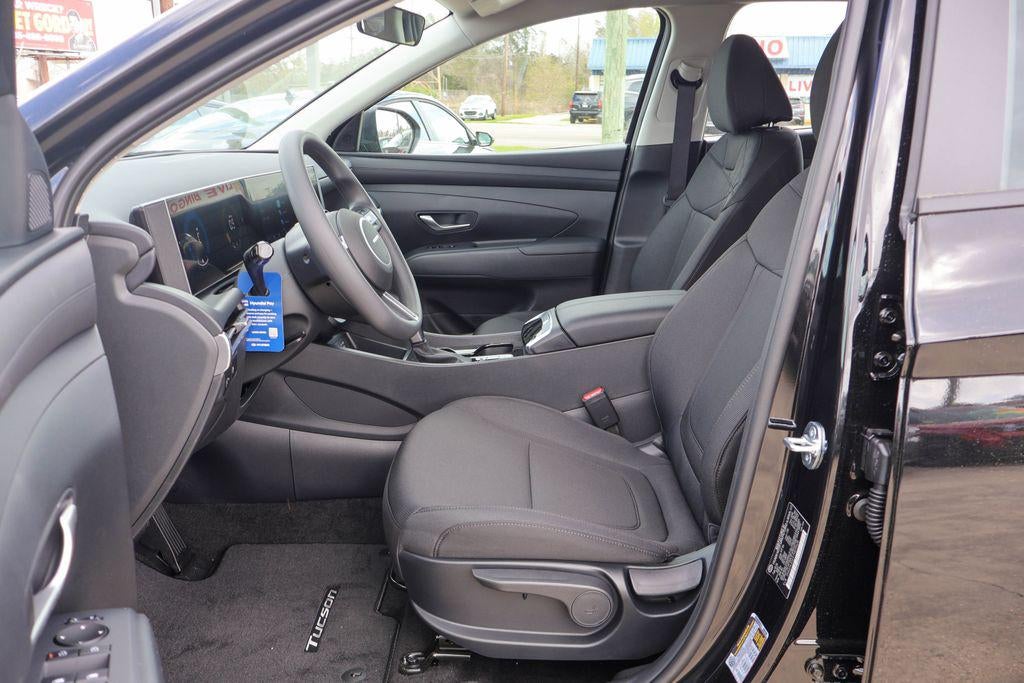 2026 Hyundai TUCSON SE FWD