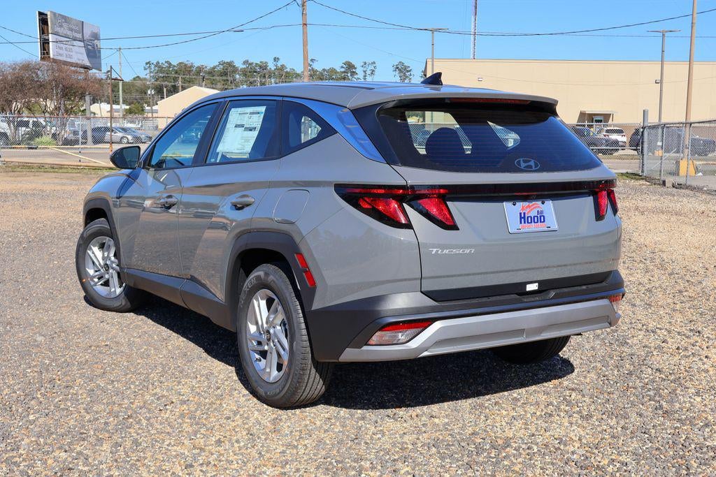 2026 Hyundai TUCSON SE FWD