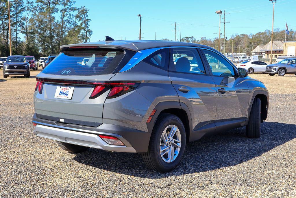 2026 Hyundai TUCSON SE FWD