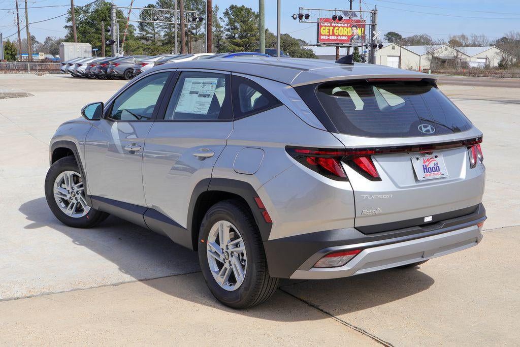 2026 Hyundai TUCSON SE FWD