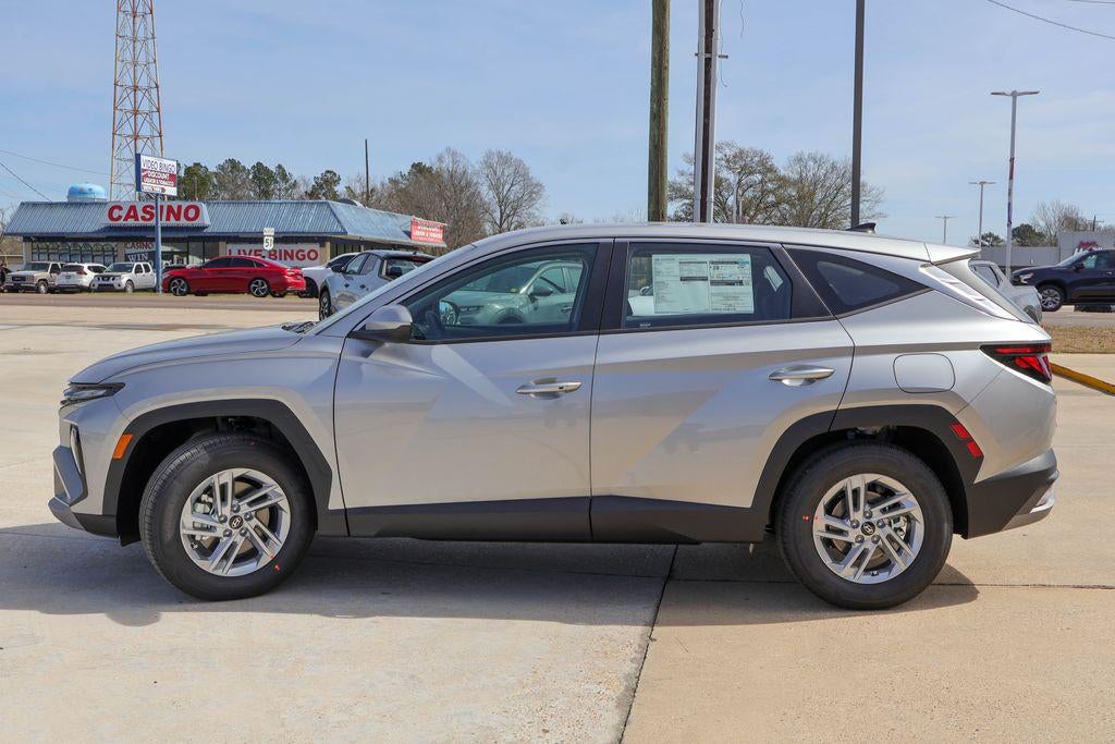 2026 Hyundai TUCSON SE FWD
