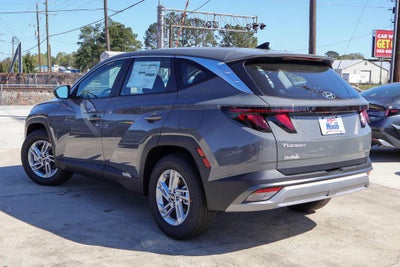 2026 Hyundai TUCSON SE FWD