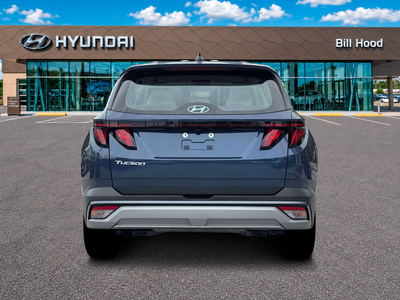 2026 Hyundai TUCSON SE FWD