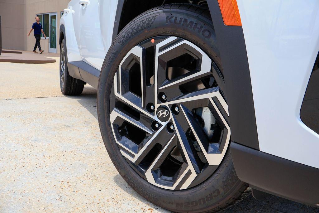 2026 Hyundai TUCSON SEL Plus FWD
