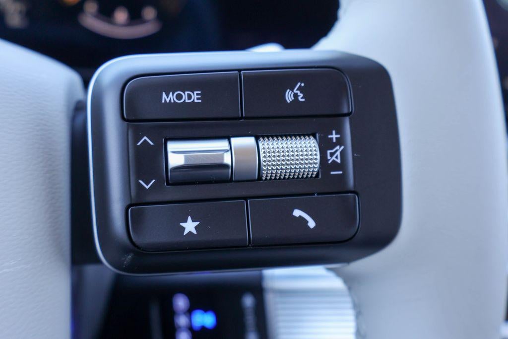 2026 Hyundai SANTA FE SE FWD