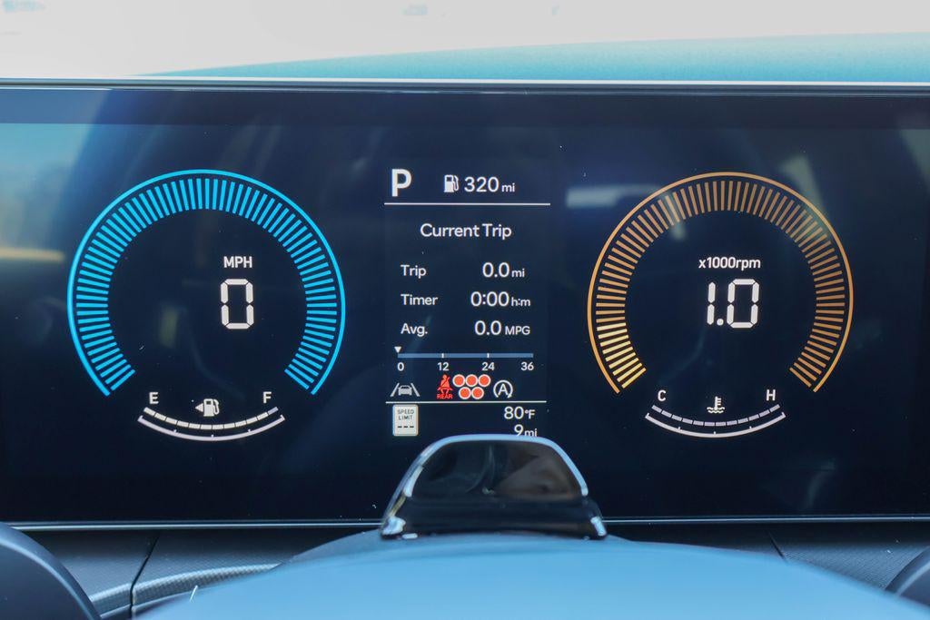 2026 Hyundai SANTA FE SEL FWD