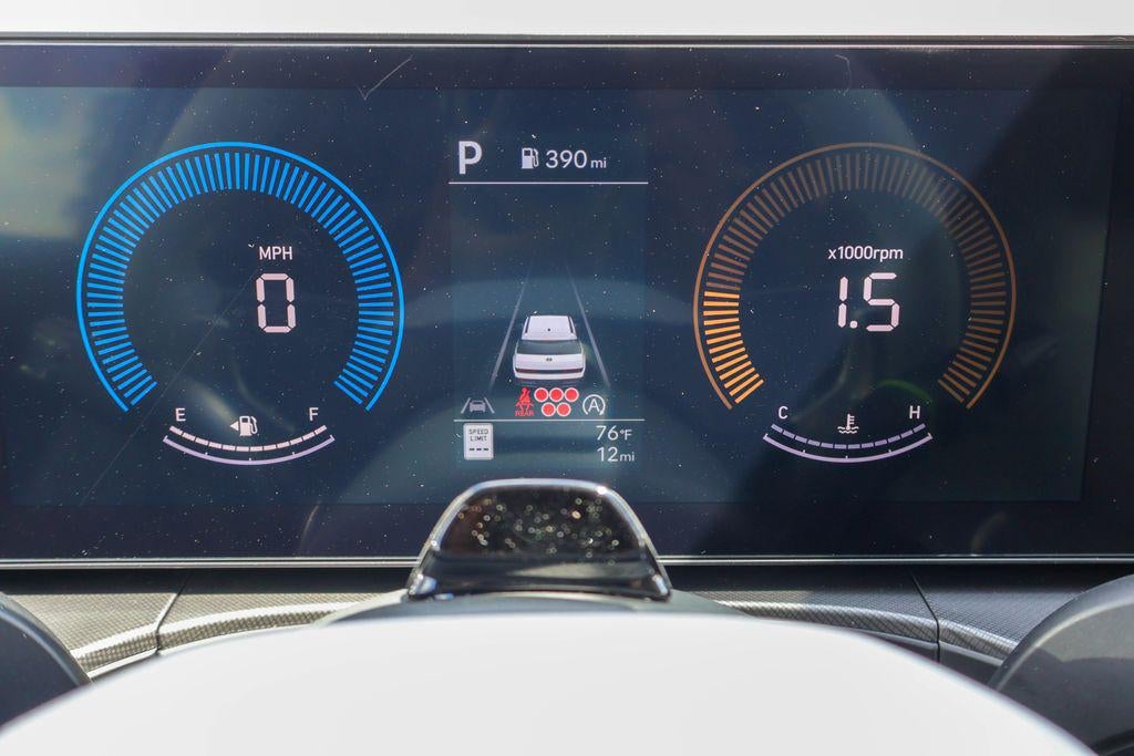 2026 Hyundai SANTA FE SEL FWD