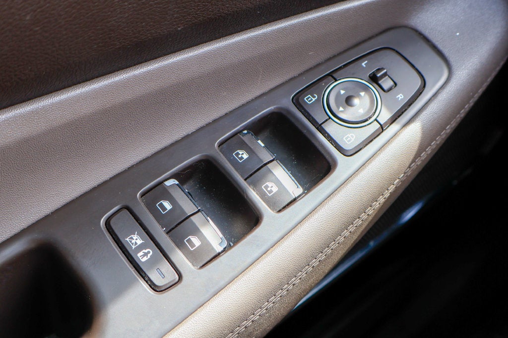 2019 Hyundai SANTA FE SEL Plus