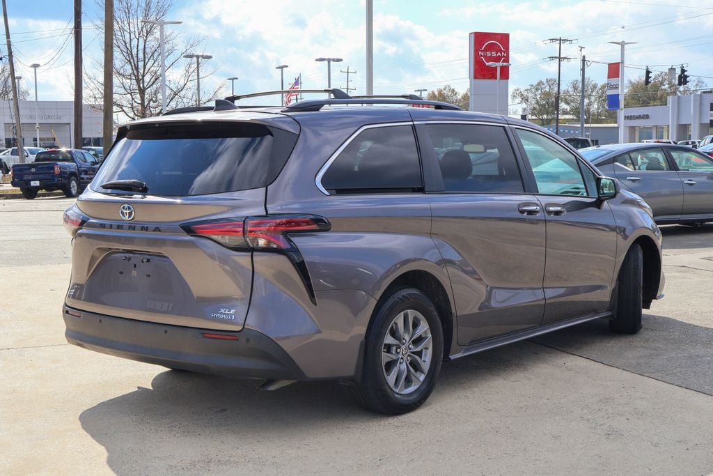 2022 Toyota Sienna XLE