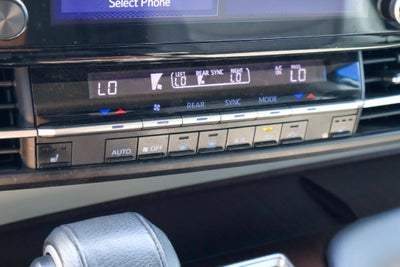 2021 Toyota Sienna XLE 8 Passenger