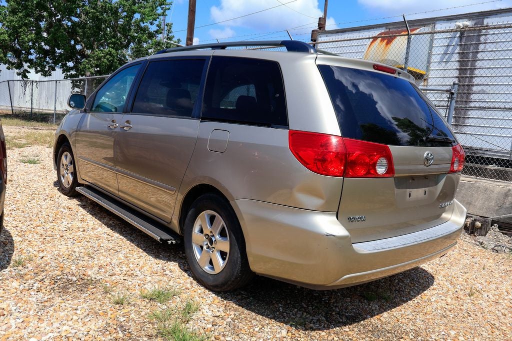 2006 Toyota Sienna XLE