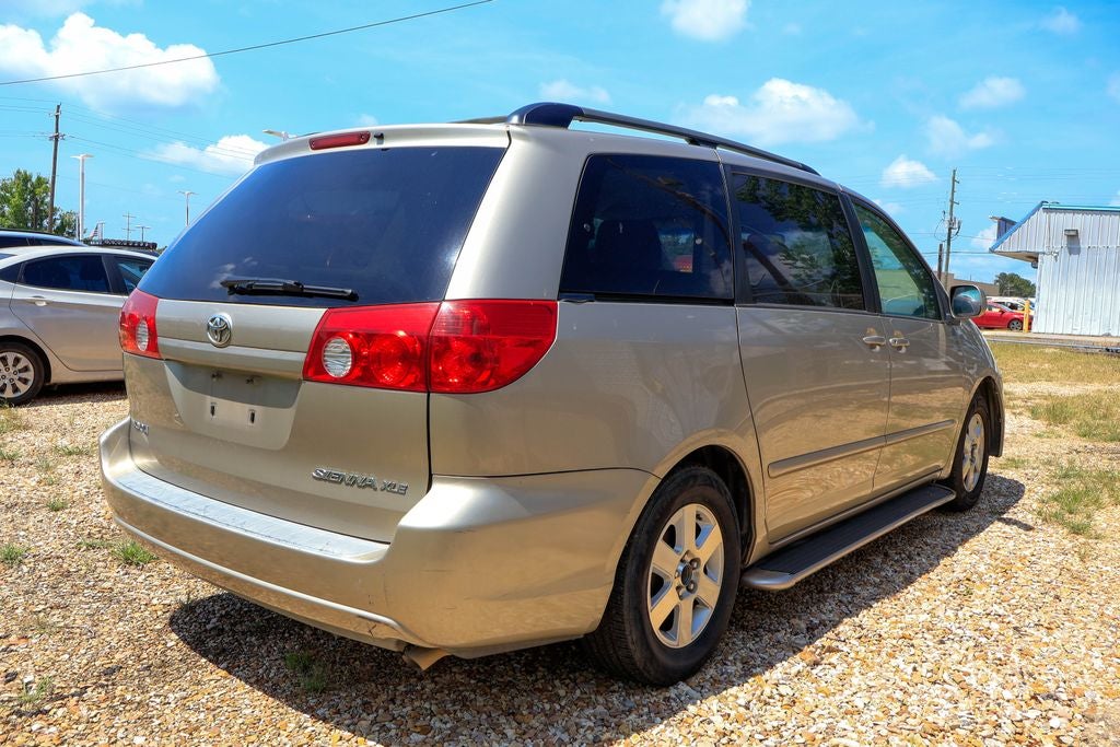 2006 Toyota Sienna XLE