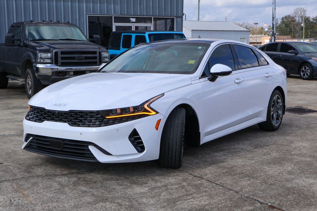 2022 Kia K5 EX