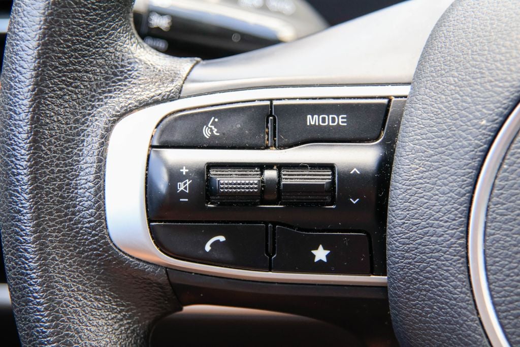 2025 Kia Sportage LX - Photo 12