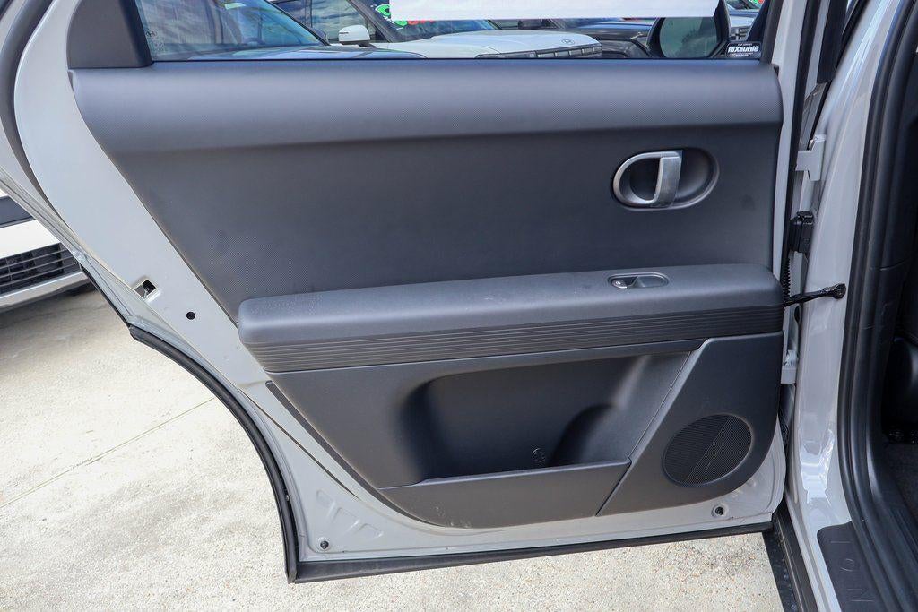 2026 Hyundai IONIQ 5 SE Standard Range