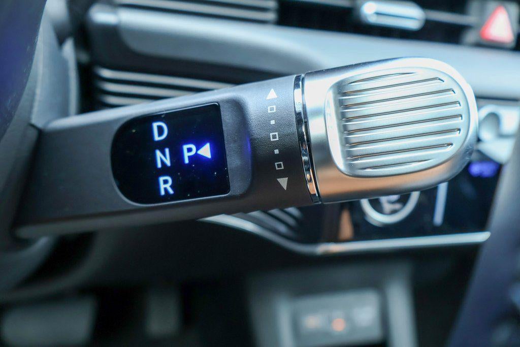 2026 Hyundai IONIQ 5 SE Standard Range