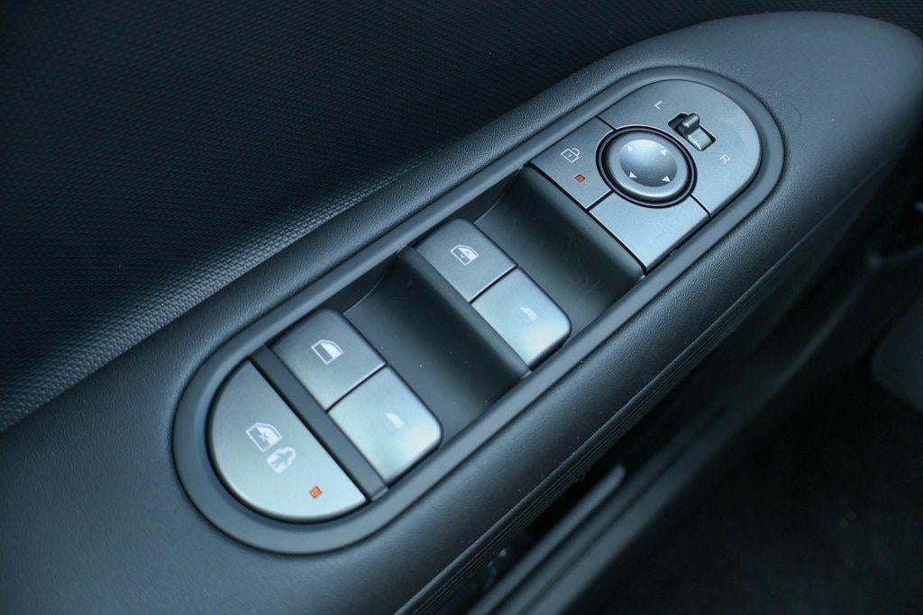 2026 Hyundai IONIQ 5 SE Standard Range