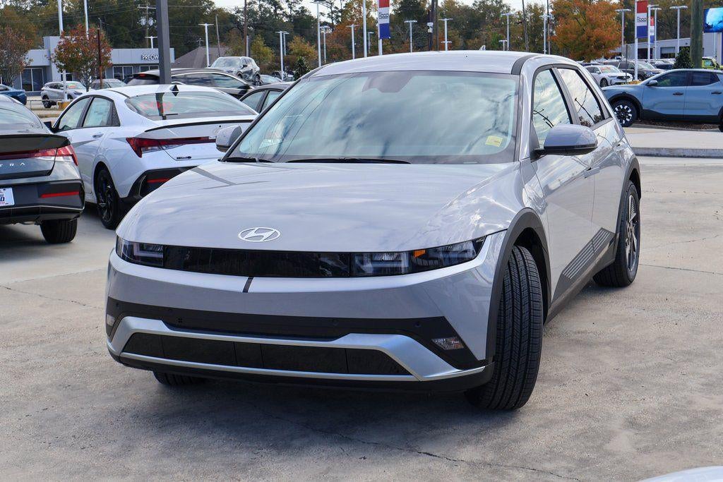 2026 Hyundai IONIQ 5 SE Standard Range