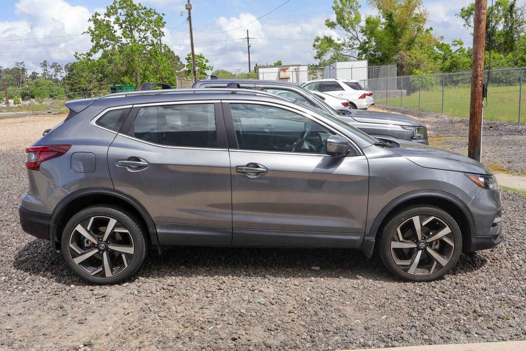 2022 Nissan Rogue Sport SL
