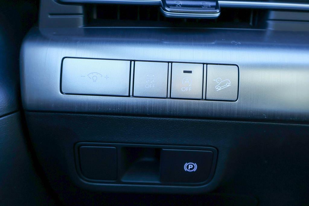 2026 Hyundai KONA SE FWD