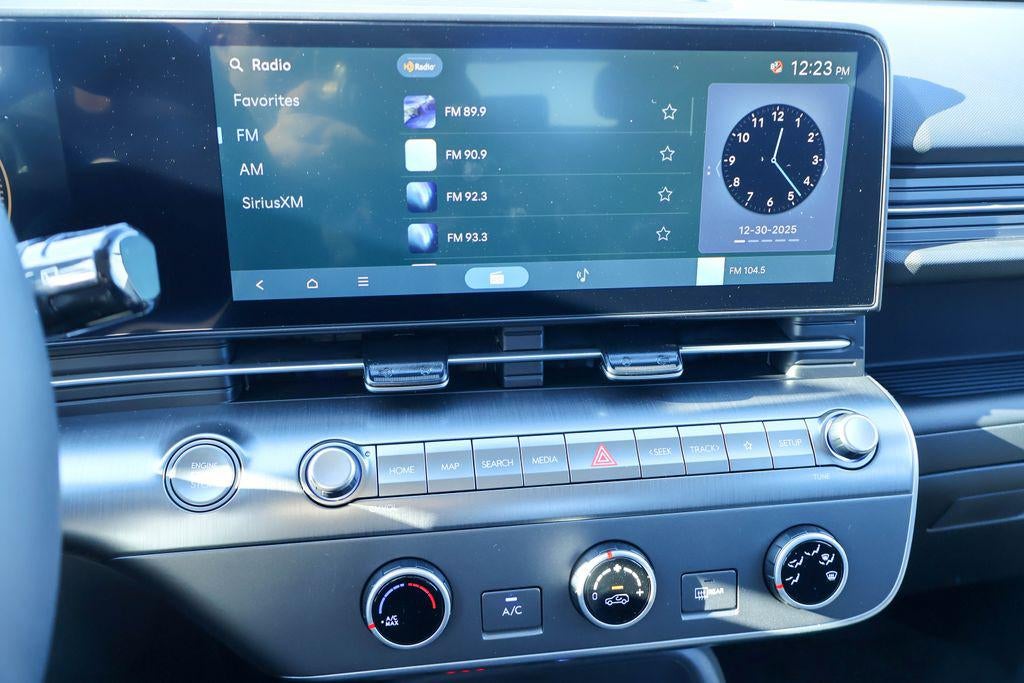 2026 Hyundai KONA SE FWD