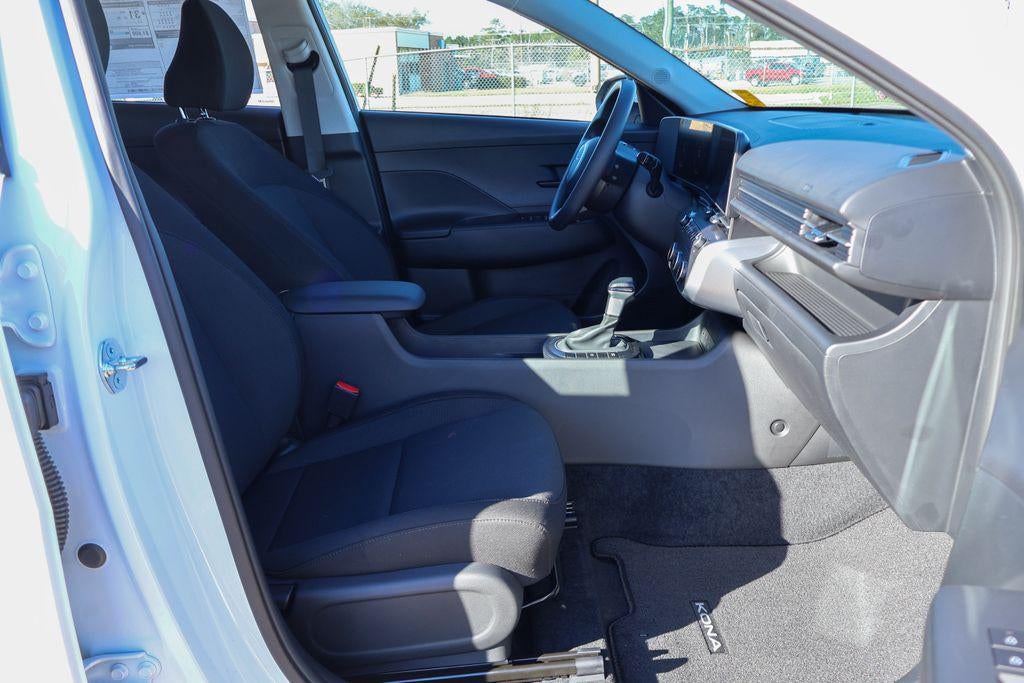 2026 Hyundai KONA SE FWD