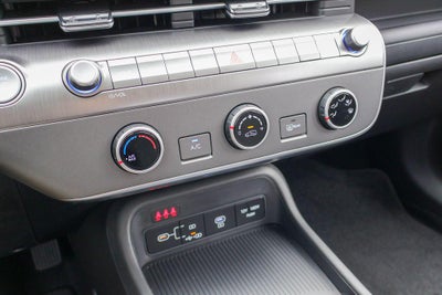 2026 Hyundai KONA SE FWD