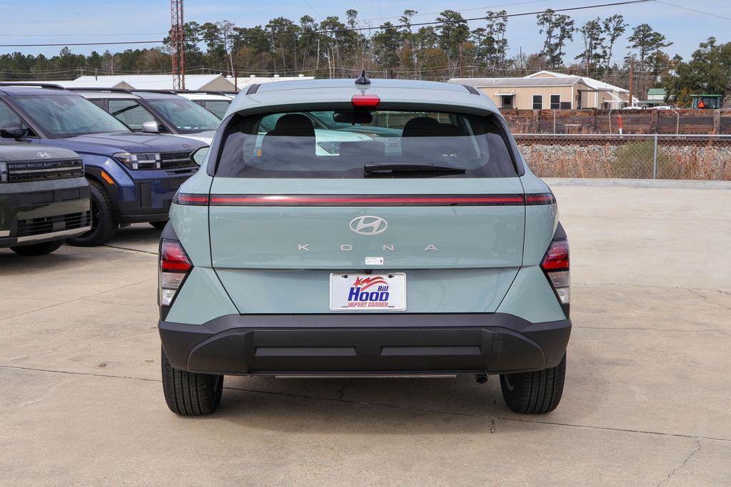2026 Hyundai KONA SE FWD