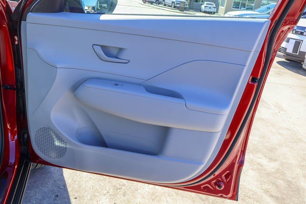 2026 Hyundai KONA SE FWD