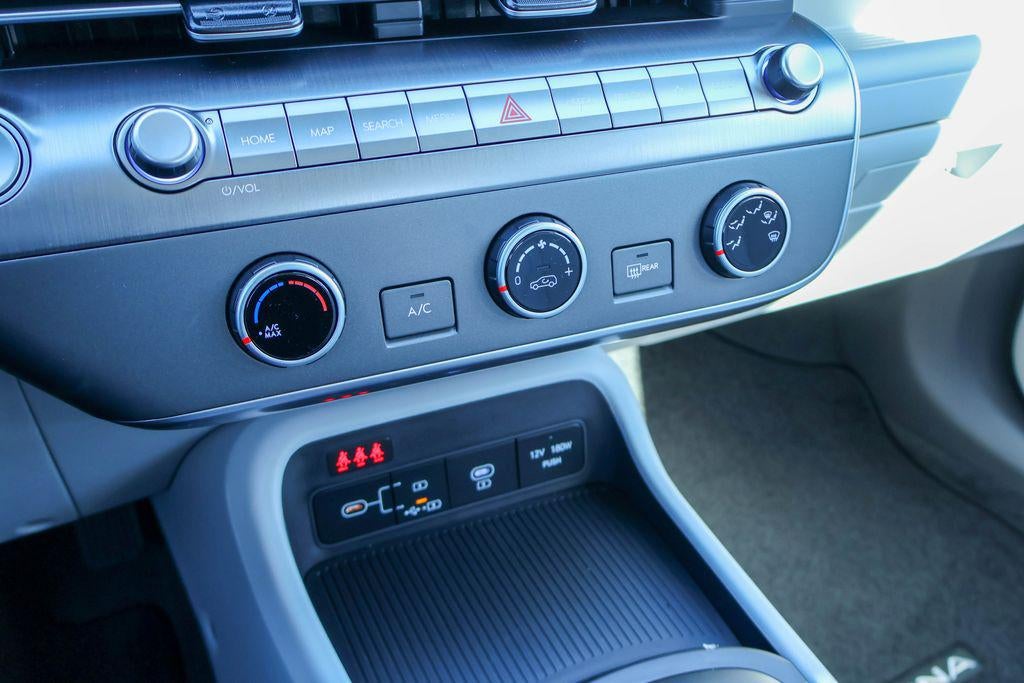 2026 Hyundai KONA SE FWD