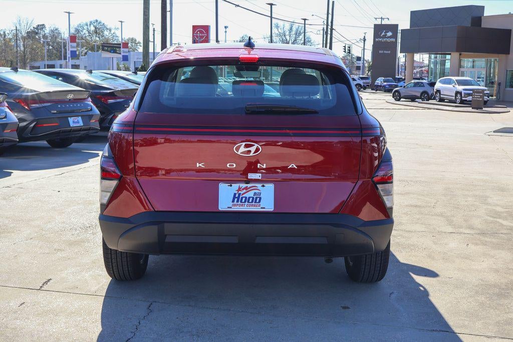 2026 Hyundai KONA SE FWD